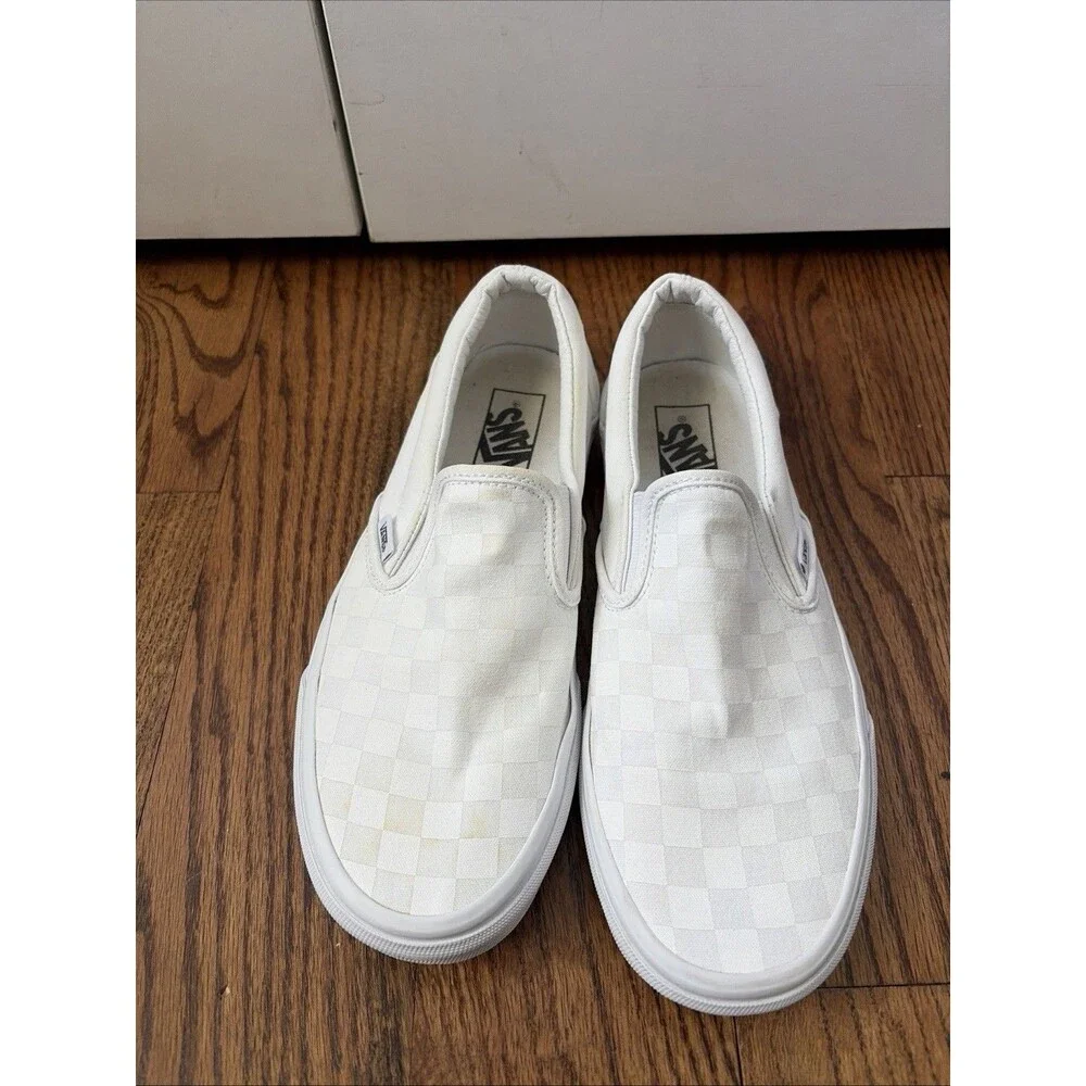 VANS Classic Slip On Canvas White Skateboarding Shoes Sneakers Women’s Size 10